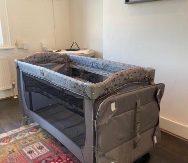 Harlesden Apartment | Entire luxurious flat sleeps 4 persons