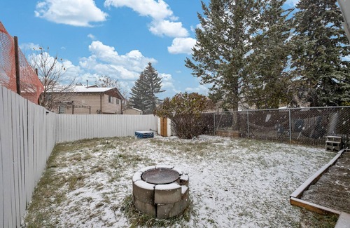 Forest Lawn House | Entire Luxury Guest Suite: Beautiful Oasis