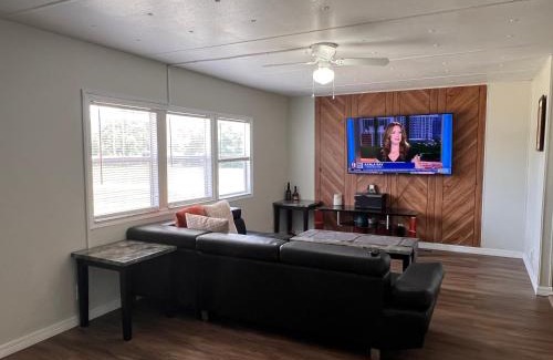 Kissimmee House | Entire Mobile Home on Nature Land, 10 mins from airport, 20 mins from Disney