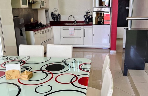 Camecuaro House | Entire Luxury House 4 Beds 3BR 3BTH