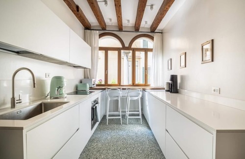 San Marco House | Entire renovated 16th Cent. Palazzo in Venice's most exclusive S. Marco area