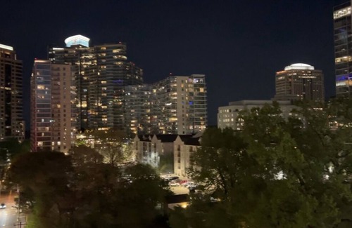 Midtown Condo | Entire Space! 1BR/1BA Condo King Bed & Free Parking! City Views! Safe Space
