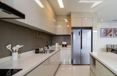 Bac Tu Liem Apartment | Entire spacious city-view apartment surrounded by local amenities.