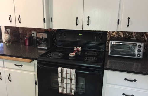 Cliff - Cannon Apartment | Entire top floor of Historic Duplex