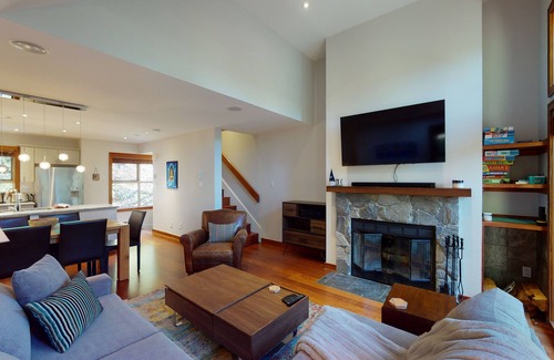 Blackcomb House | Entire townhome in Whistler, BC