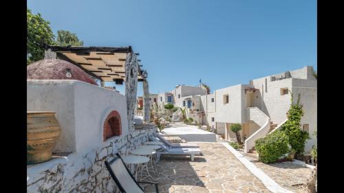 Piskopiano Villa | Entire Villa full View 3 bedrooms 3 bathrooms 3 kitchens