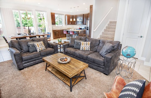 Moab House | Entrada at Moab 624 and 632 | Townies | Pool/Spa | Garage| Same Day Booking