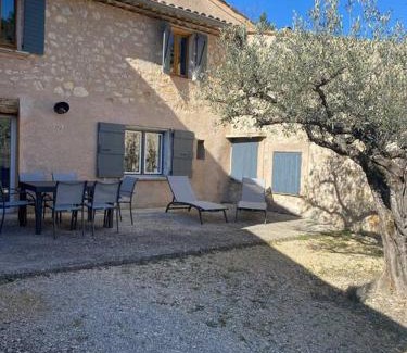 Plaisians House | Entre lavande et oliviers