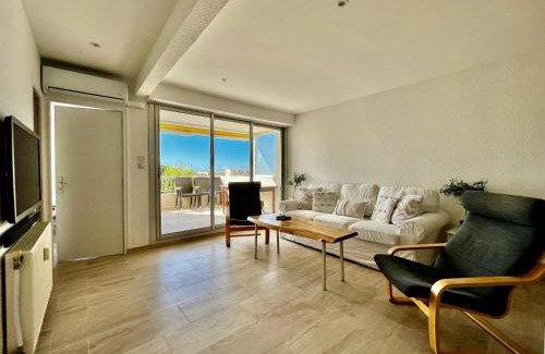 Carnon-Plage Apartment | Entre Mer & Port - T3 Carnon, Terrasse, Clim