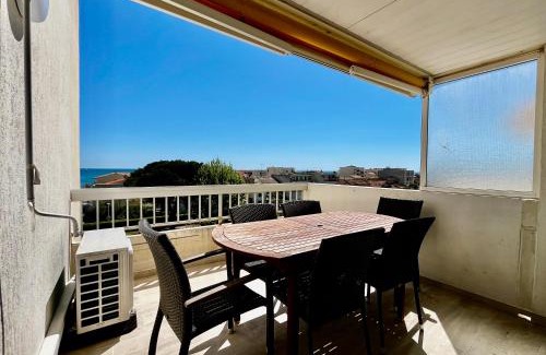 Carnon-Plage Apartment | Entre Mer & Port - T3 Carnon, Terrasse, Clim