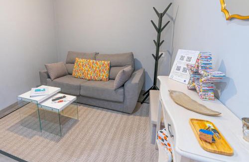 Leon Apartment | Entrevías Lodging