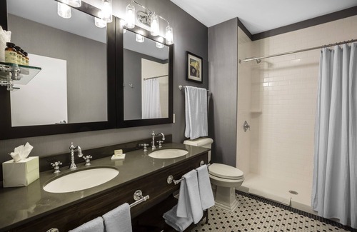 South St. Paul Hotel | enVision Hotel St. Paul South