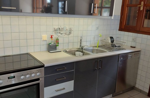 Halepa Apartment | Eolia,2-bedroom apt with panoramic view of the charming Chania and WiFi+AC