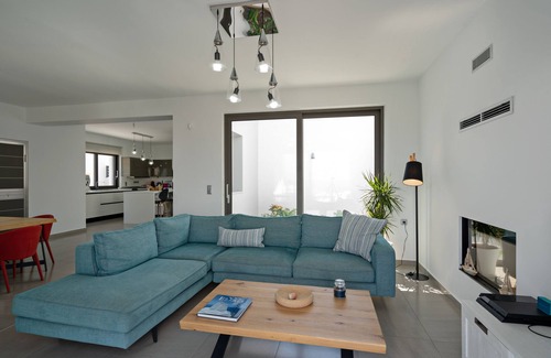 Panormos Villa | Eolia Iconic Villa, walking distance to Beach & Shops, Car Free Holiday