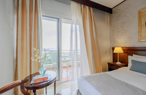 Agia Triada Hotel | EONA BEACH RESORT by Greek Pride