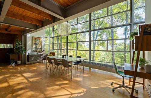 Town of Marbletown House | Epic architectural masterpiece views & hot tub