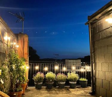 Windsor City Centre Apartment | Epic Location, Views & Large Private Terrace