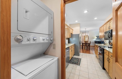 Whittier Condo | Epic Mountain & Golf Views! Huge deck! Washer & Dryer! Full Kitchen! Amenities!