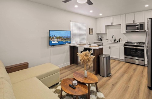 Point Loma Heights House | EPIC Sunsets, Multi-Level backyard Oasis, Hot Tub, 1 mi to Ocean Beach