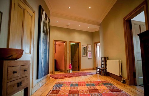 Newington Apartment | Epicurean Clerk Apartment