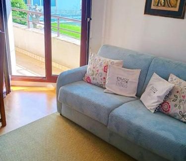 Le Kremlin-Bicetre Apartment | Epsilona, 2 min to Paris 13 Balcony Parking