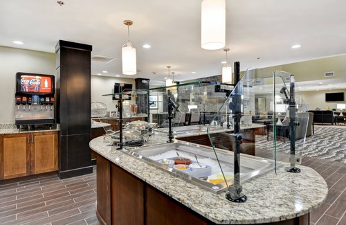 Mount Juliet Condo | Equipped King Suite | Free Breakfast, Business Center + Fitness Center Access