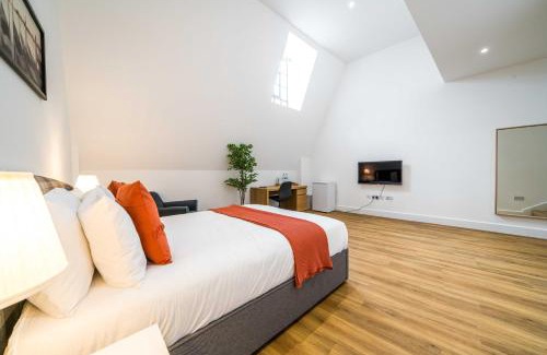 Woolwich House | Equitable Hotel