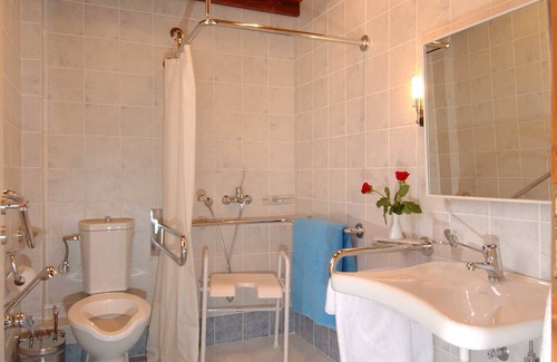 Maleme Hotel | Eria Resort Accessible Holidays