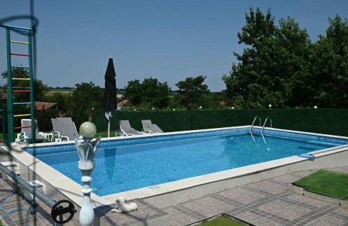 Kazanlak House | Erida Guest House - къща за гости до Русе