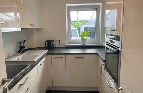 Leinfelden-Echterdingen Apartment | Erlach oasis: Holidays near nature - terrace, forest walks & yoga