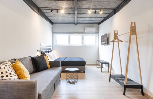 Athens City Centre Hotel | Ermoo Athens Modern Living