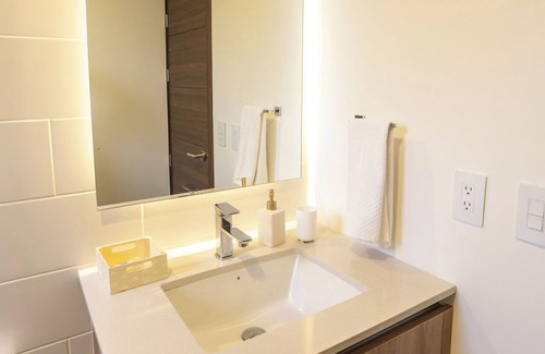 Zona 13 Apartment | Ero 1003 - Elemento. A digital nomad's paradise, 5 min away from the airport.