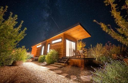 Escalante House | Escalante Escapes Moon Lily- Bunk Escape