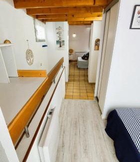 Saint-Georges-de-Didonne Apartment | Escale à la mer, plage de Royan à pied et balcon