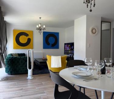 Auxerre Apartment | Escale moderne et chaleureux