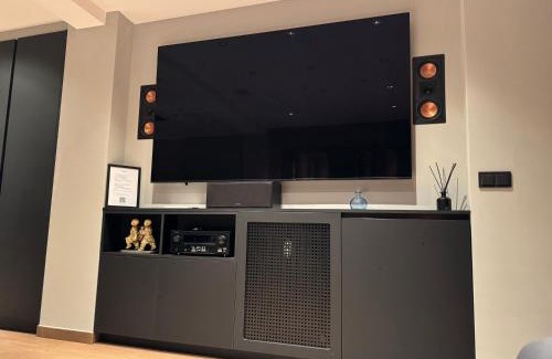 Burgos Apartment | EscapadaBurgos, Bruma Obscuro, vivienda exclusiva en pleno centro de la ciudad