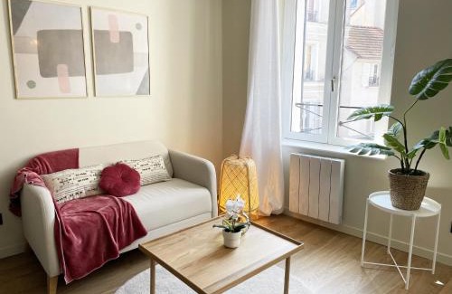 Suresnes Apartment | escapade aux portes de Paris