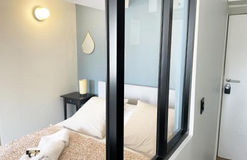 Suresnes Apartment | escapade aux portes de Paris
