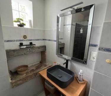 Capdenac-Le-Haut Apartment | Escapade médiévale à Capdenac-le-Haut