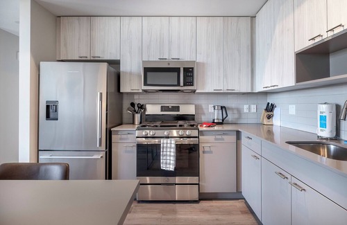 Stamford Apartment | Escape at Harbor Point