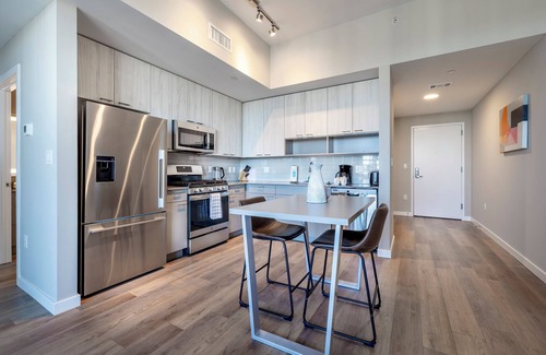 Stamford Apartment | Escape at Harbor Point