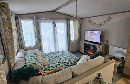 Capernwray House | Escape in Carnforth Lodge - Sleeps 5