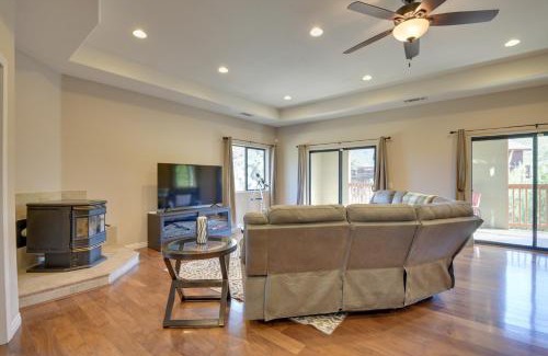 Pine Mountain Club House | Escape in the Woods with Deck and Mtn Views!