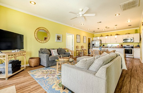 Port Bolivar House | Escape | Steps to Beach | Large Deck | Group Ready