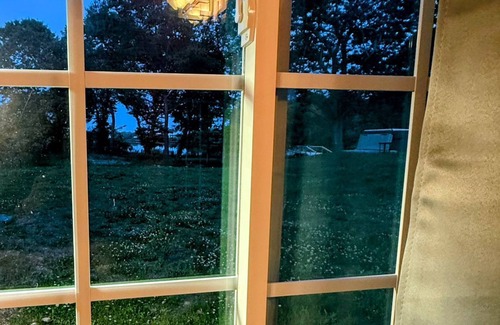 Mystic - New London House | Escape to a cozy château in Lambert’s Cove, Stonington, CT.