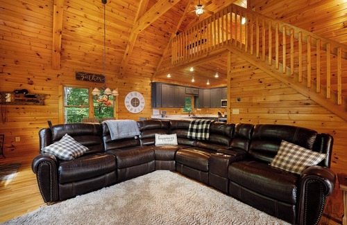 Foxfire Estates Cabin | Escape to Dream Catcher - Blue Ridge GA
