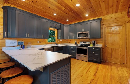 Foxfire Estates Cabin | Escape to Dream Catcher - Blue Ridge GA