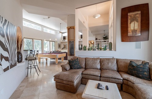 Fountain Hills House | Escape to luxury in a spa-like retreat home