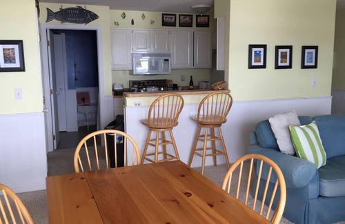 La Pointe Condo | Escape To Madeline Island ! Superior Lakefront 2 Bedroom Condo