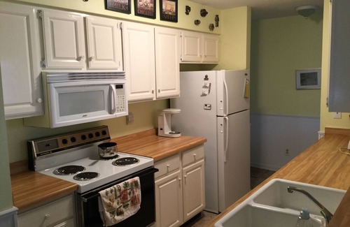 La Pointe Condo | Escape To Madeline Island ! Superior Lakefront 2 Bedroom Condo